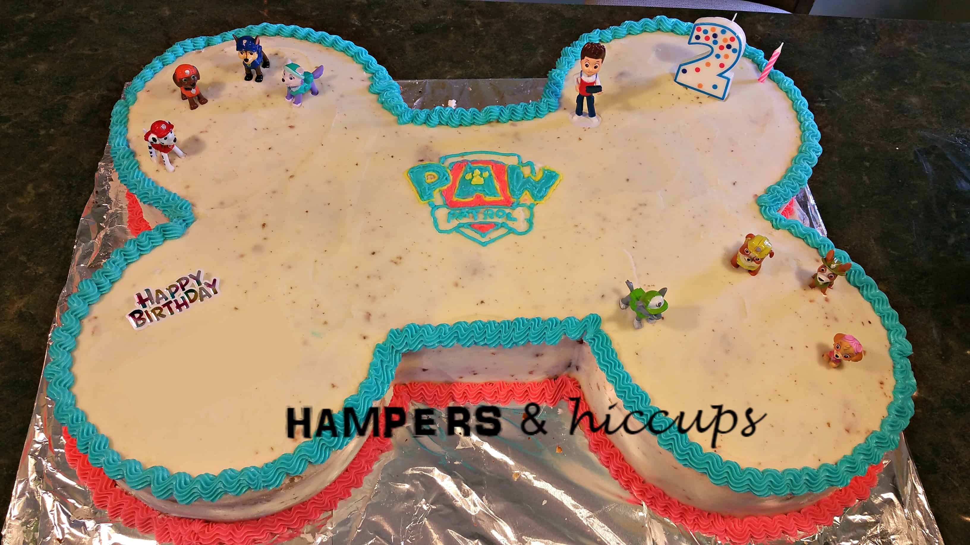 Paw patrol party. How to decorate for a paw patrol party. Paw patrol cake. Dog bone cake. Party ideas for a paw patrol party. Paw patrol party ideas. Paw patrol decorating