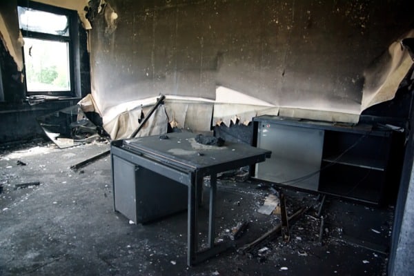 burned-interiors-and-furniture