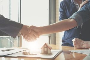 real-estate-agents-agree-to-buy-a-home