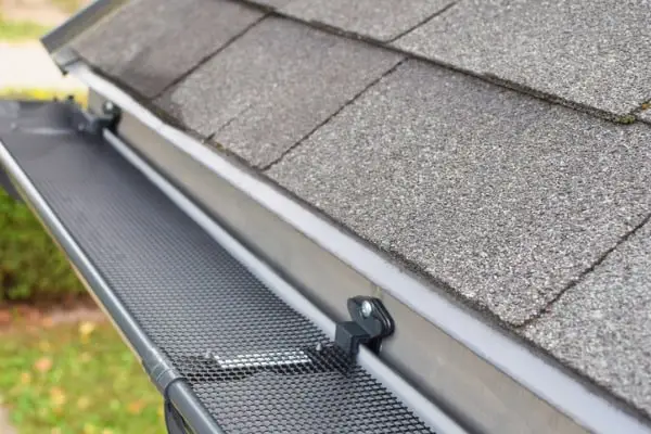 plastic rain gutter