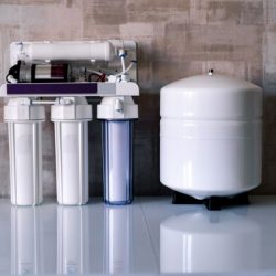 reverse osmosis water purification system at home installed water