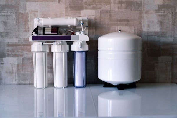 reverse osmosis water purification system at home installed water