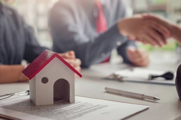 selling house tips 2021