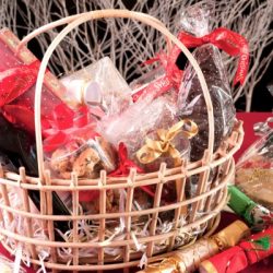 christmas diy hamper basket