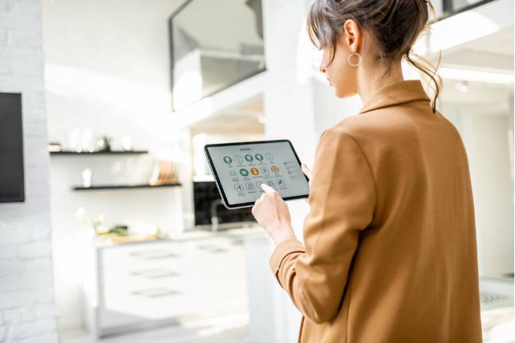 Embracing Technology in Living Room Design